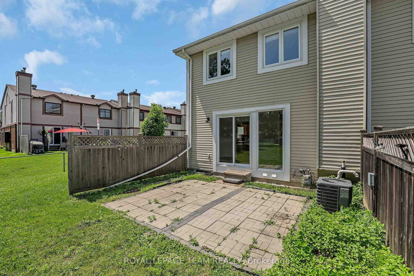 563 Parasol Court • Ottawa, ON photo 38