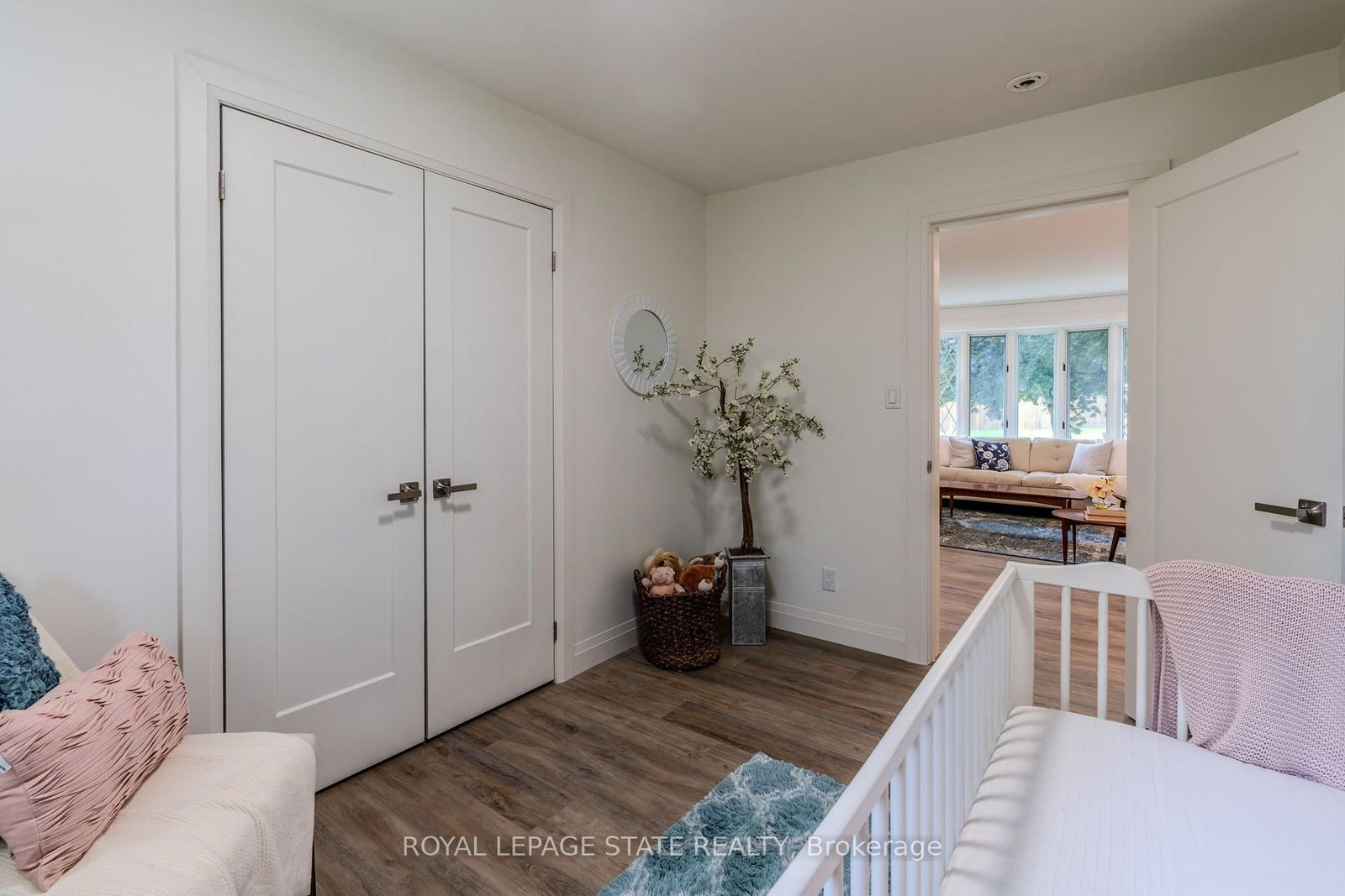 17 WOODSVIEW Avenue • Grimsby, ON photo 16