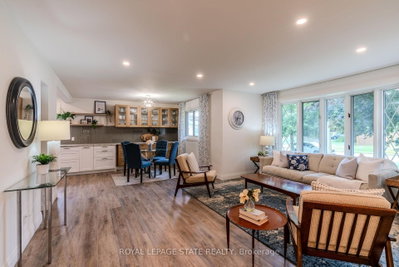 17 WOODSVIEW Avenue • Grimsby, ON photo 4