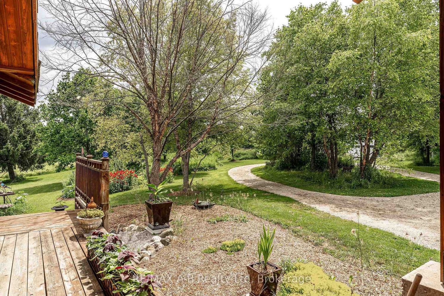 963550 Rd 96 • Zorra, ON photo 32