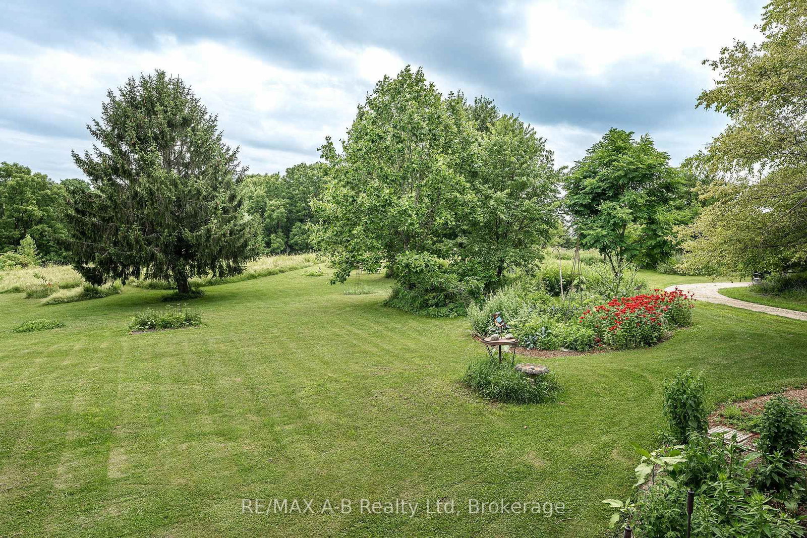 963550 Rd 96 • Zorra, ON photo 36