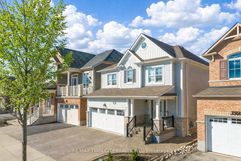 334 Apple Hill Crescent