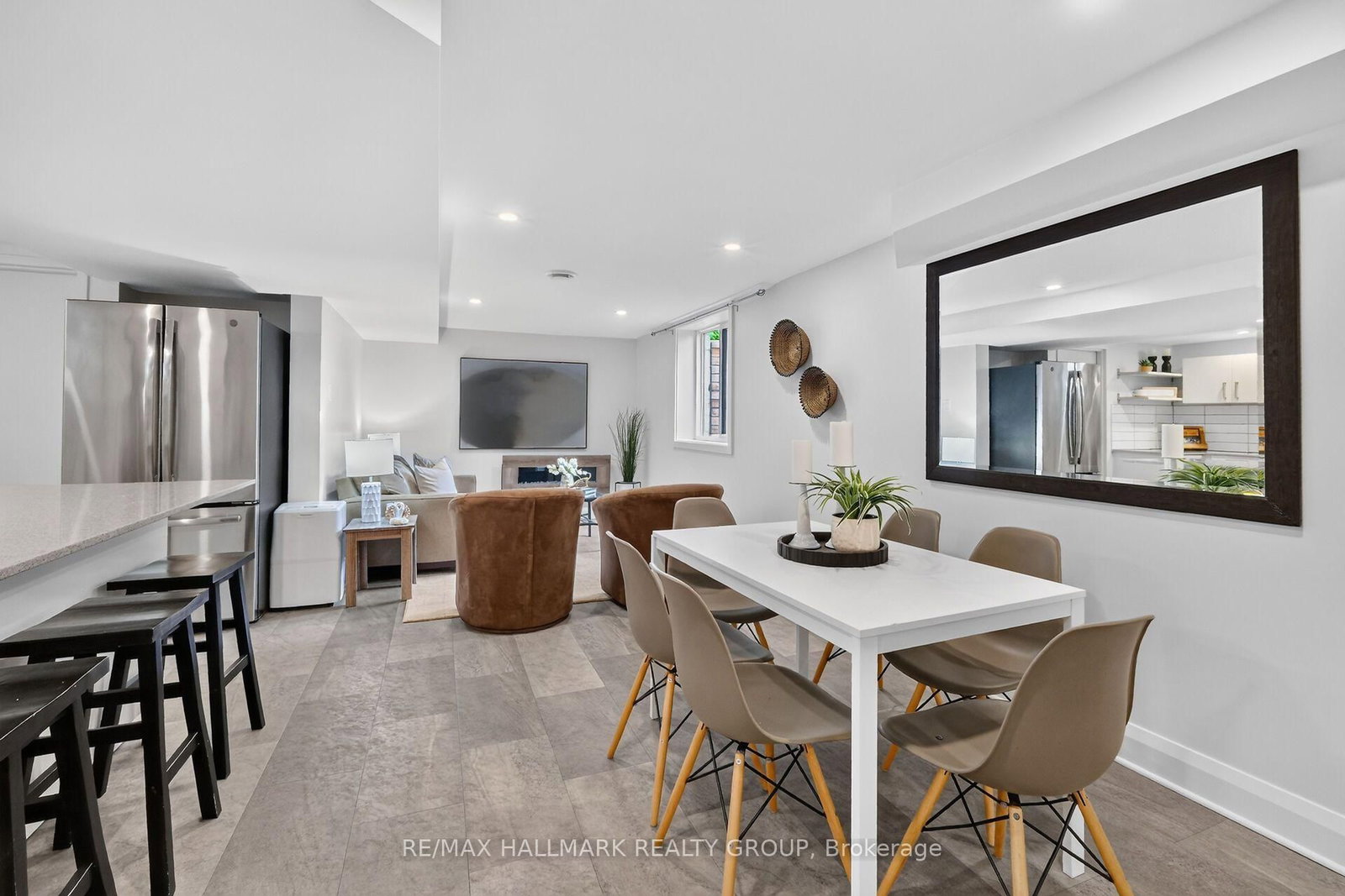 2160 Lambeth Walk • Ottawa, ON photo 25
