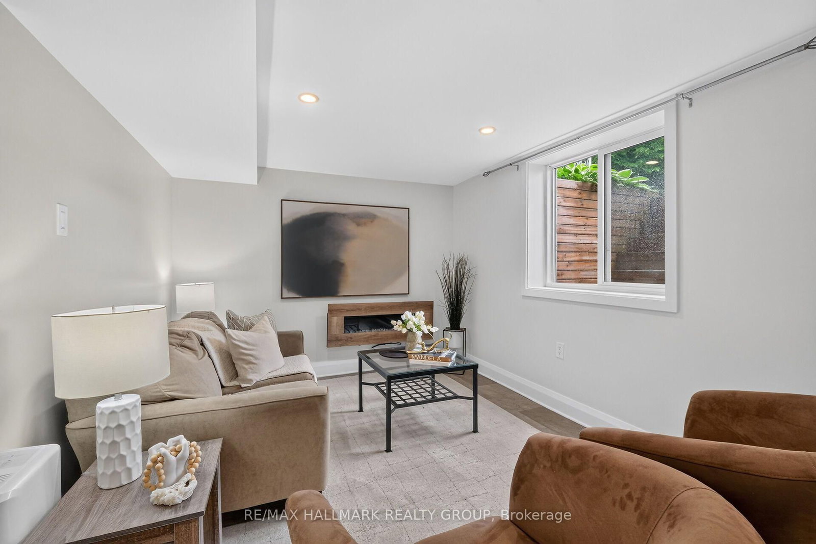 2160 Lambeth Walk • Ottawa, ON photo 26