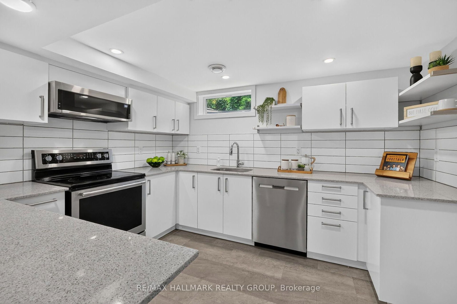 2160 Lambeth Walk • Ottawa, ON photo 29