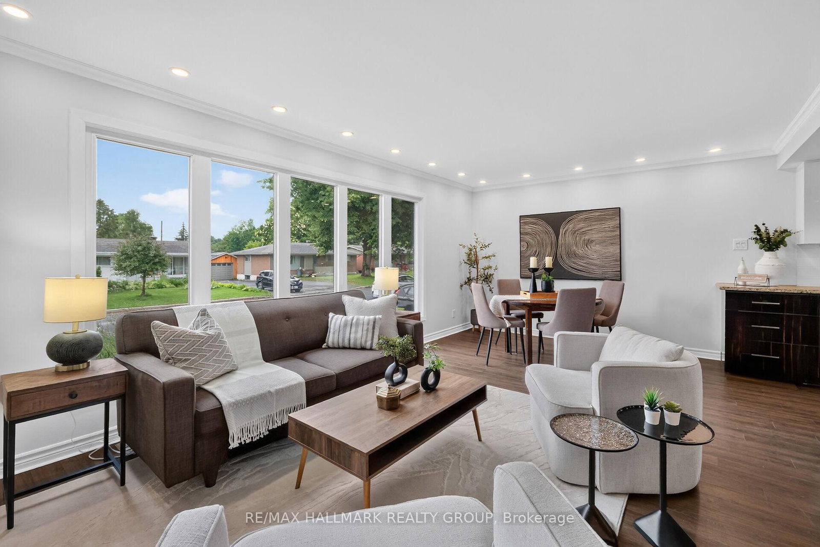 2160 Lambeth Walk • Ottawa, ON photo 4