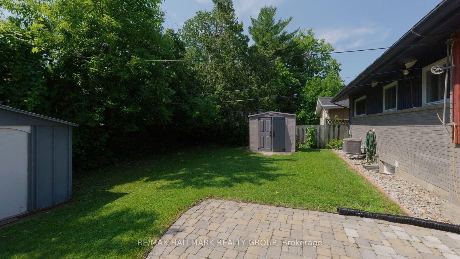 2160 Lambeth Walk • Ottawa, ON photo 43