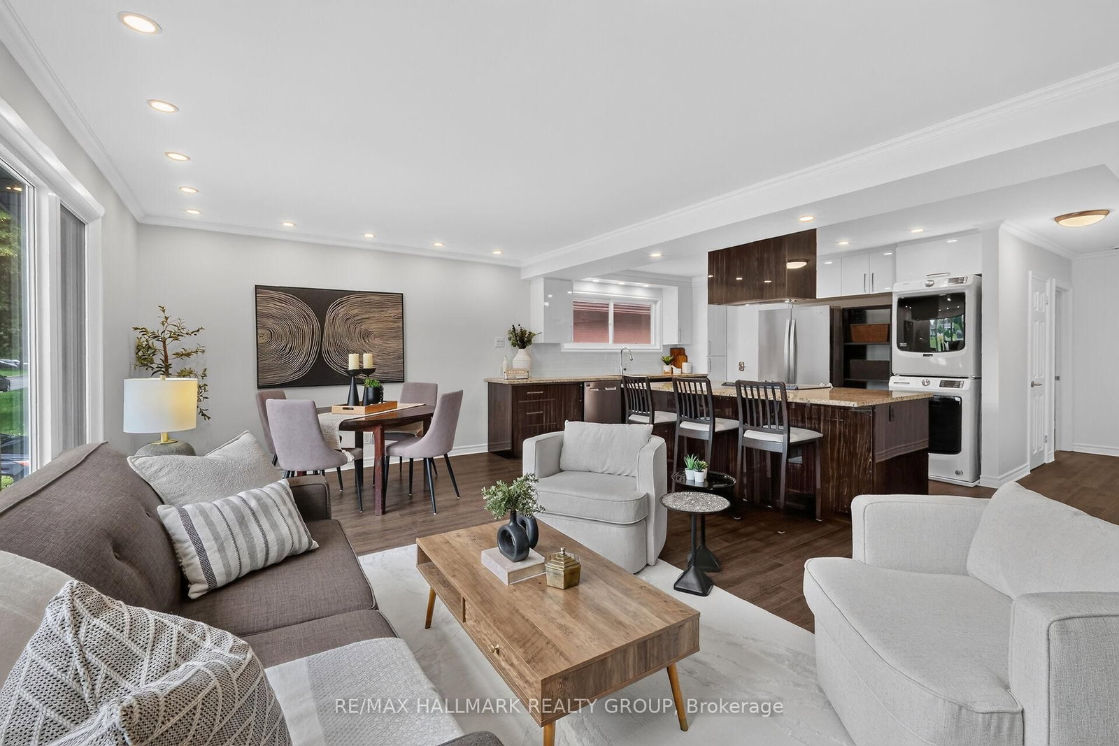 2160 Lambeth Walk • Ottawa, ON photo 7