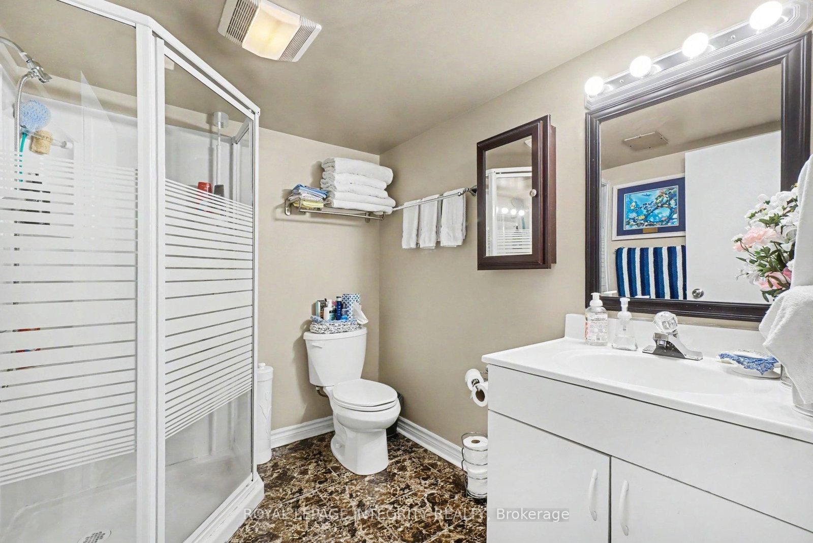 2450 Magnus Avenue • Ottawa, ON photo 32