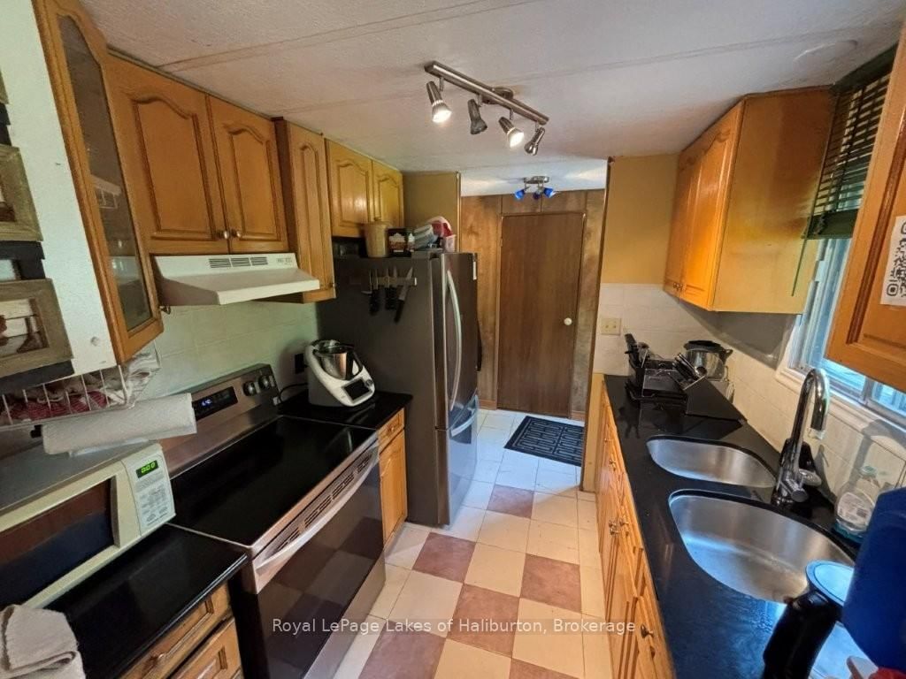 1019 Loyalist Drive • Minden Hills, ON photo 27