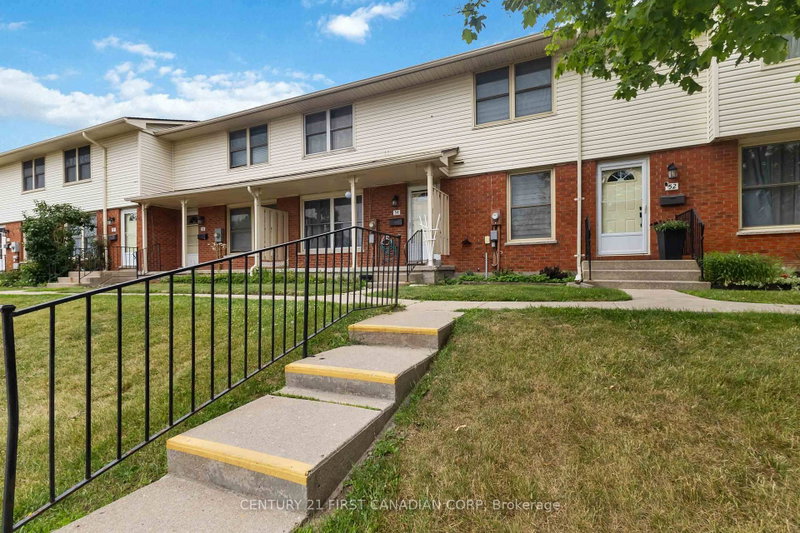 54 - 51 Sholto Drive