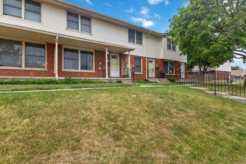 54 - 51 Sholto Drive