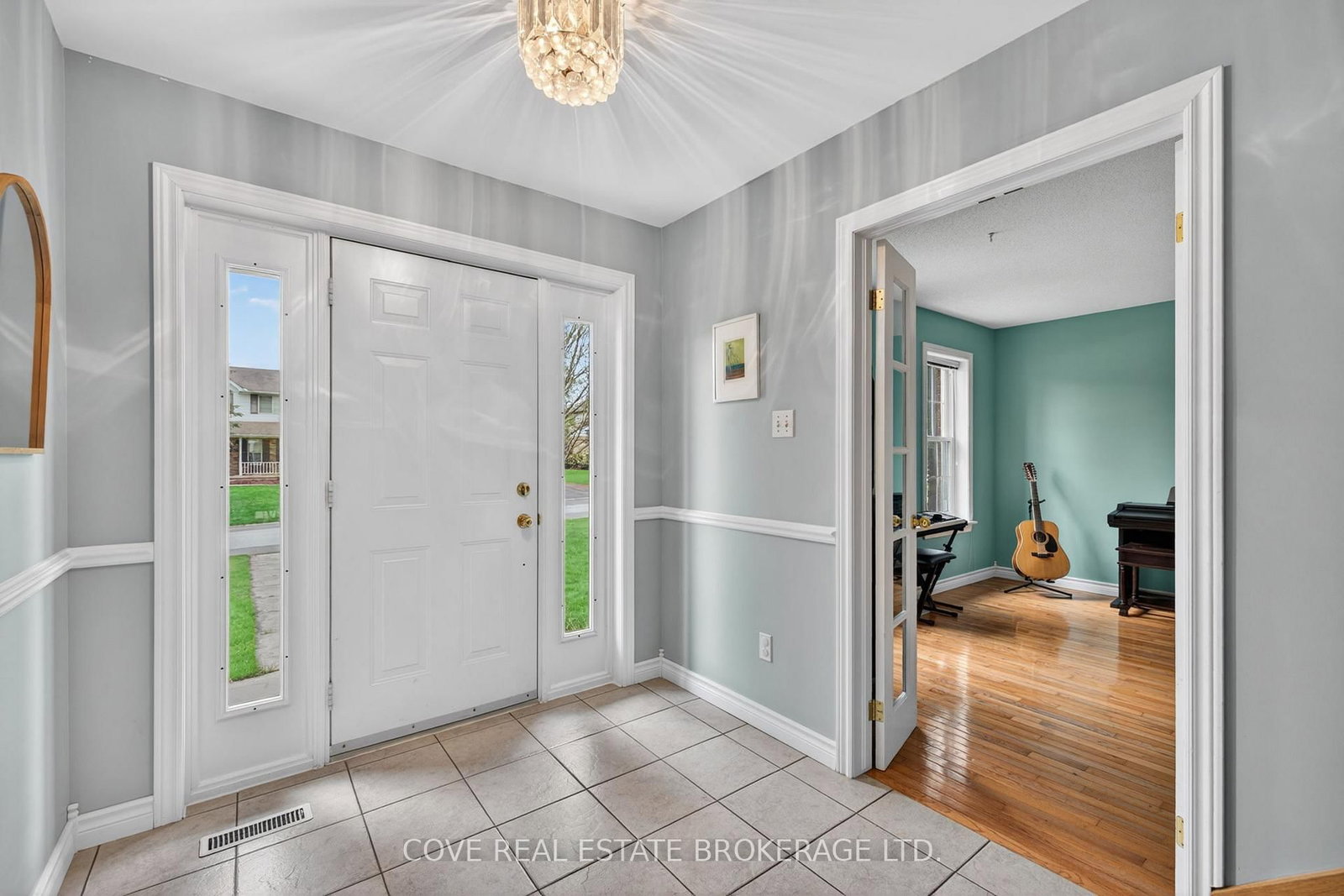 149 Salisbury Drive • Middlesex Centre, ON photo 6