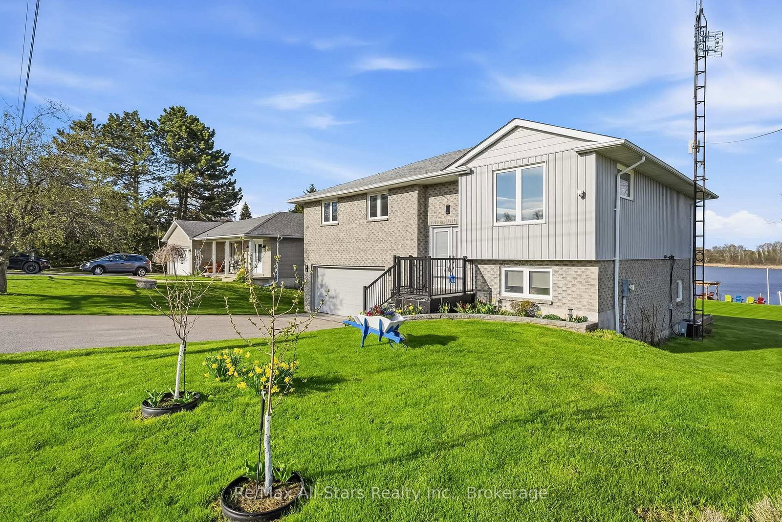 20915 Brunon Avenue • Kawartha Lakes, ON photo 1