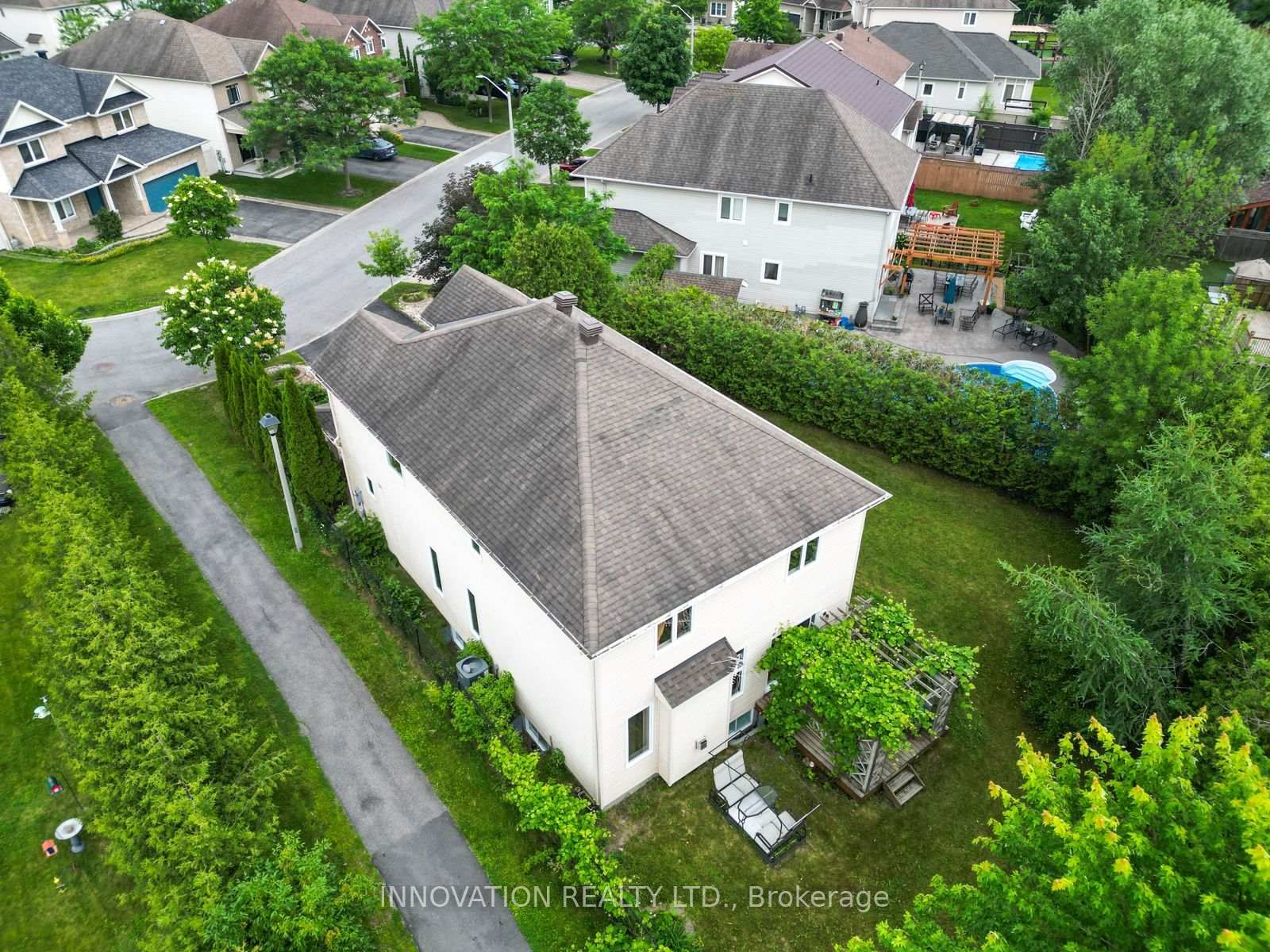 160 Hillman Marsh Way • Ottawa, ON photo 42