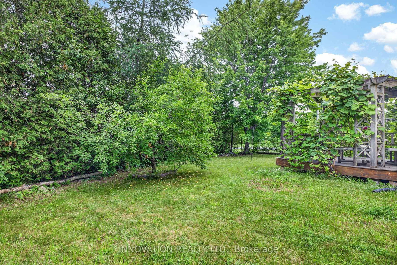 160 Hillman Marsh Way • Ottawa, ON photo 44