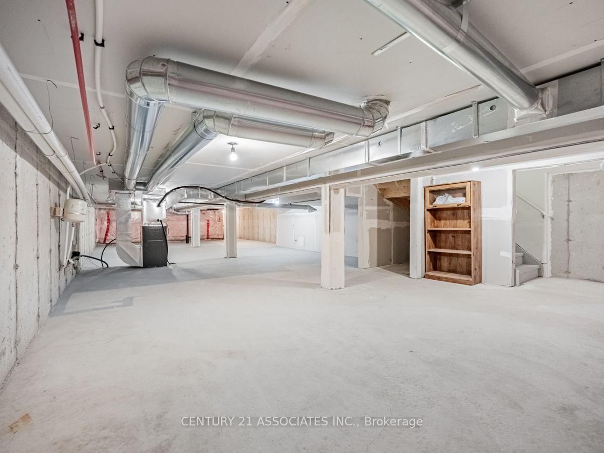 130 Daylily Lane • Kitchener, ON photo 21