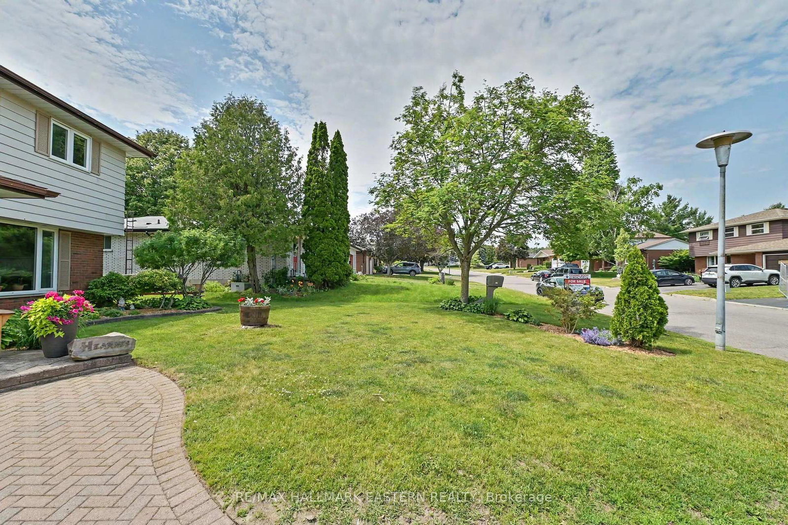 95 Centennial Drive • Port Hope, ON photo 4