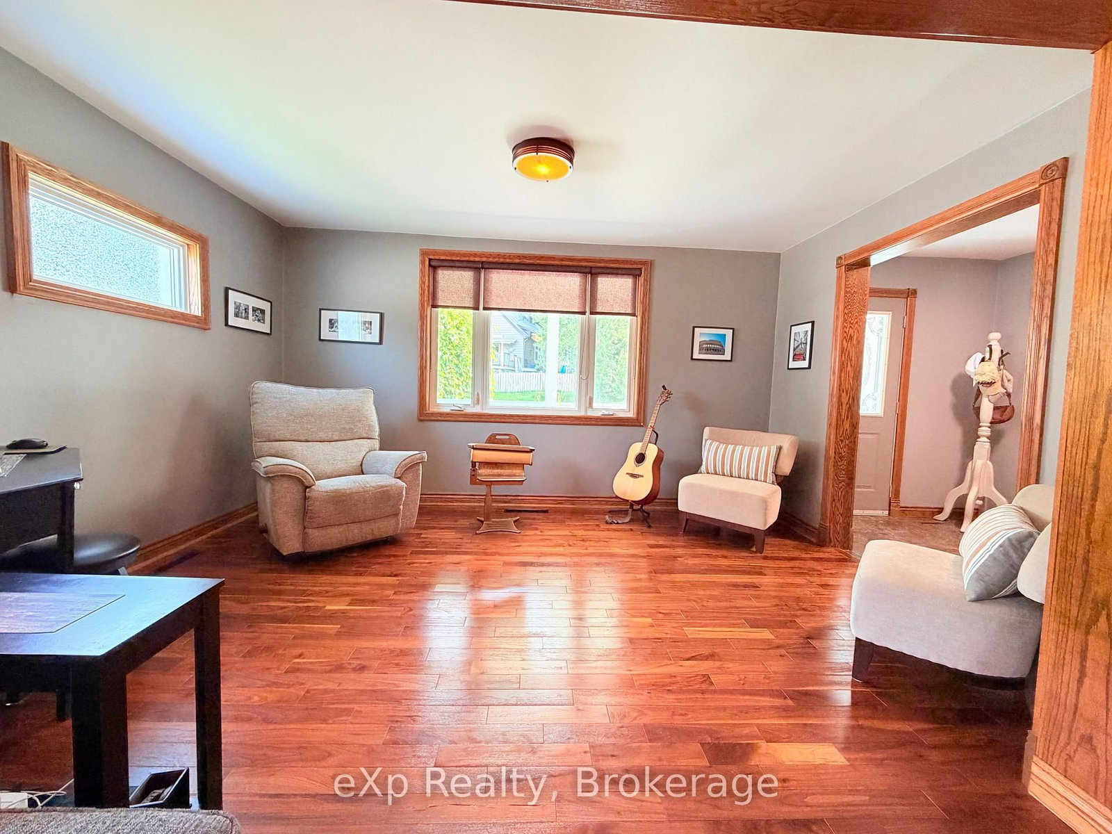 503 Yonge Street S • Brockton, ON photo 11