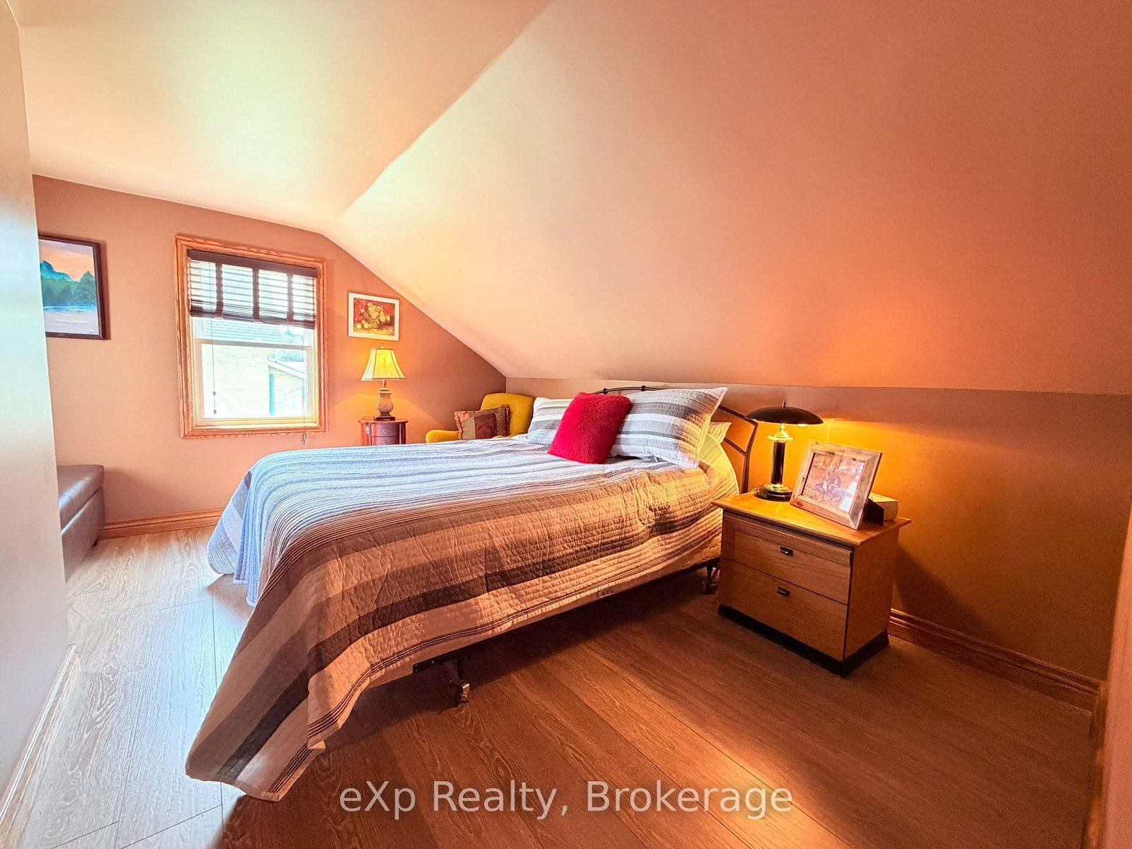 503 Yonge Street S • Brockton, ON photo 20