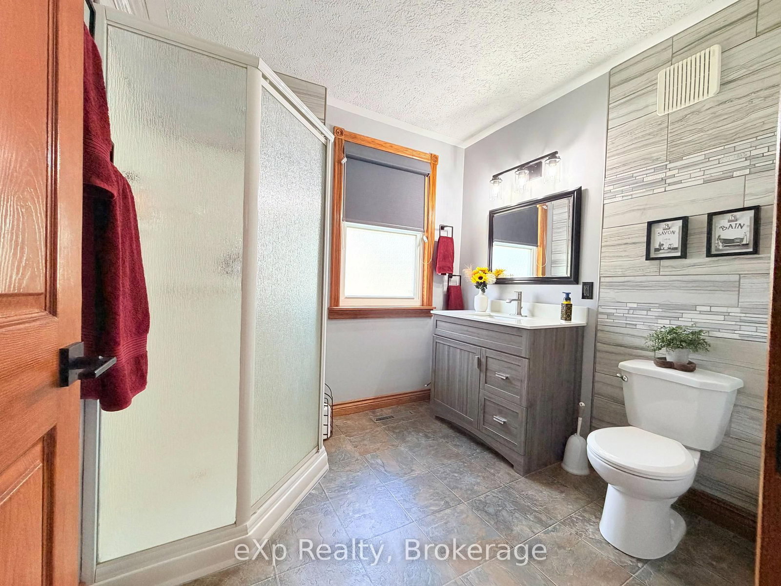 503 Yonge Street S • Brockton, ON photo 22