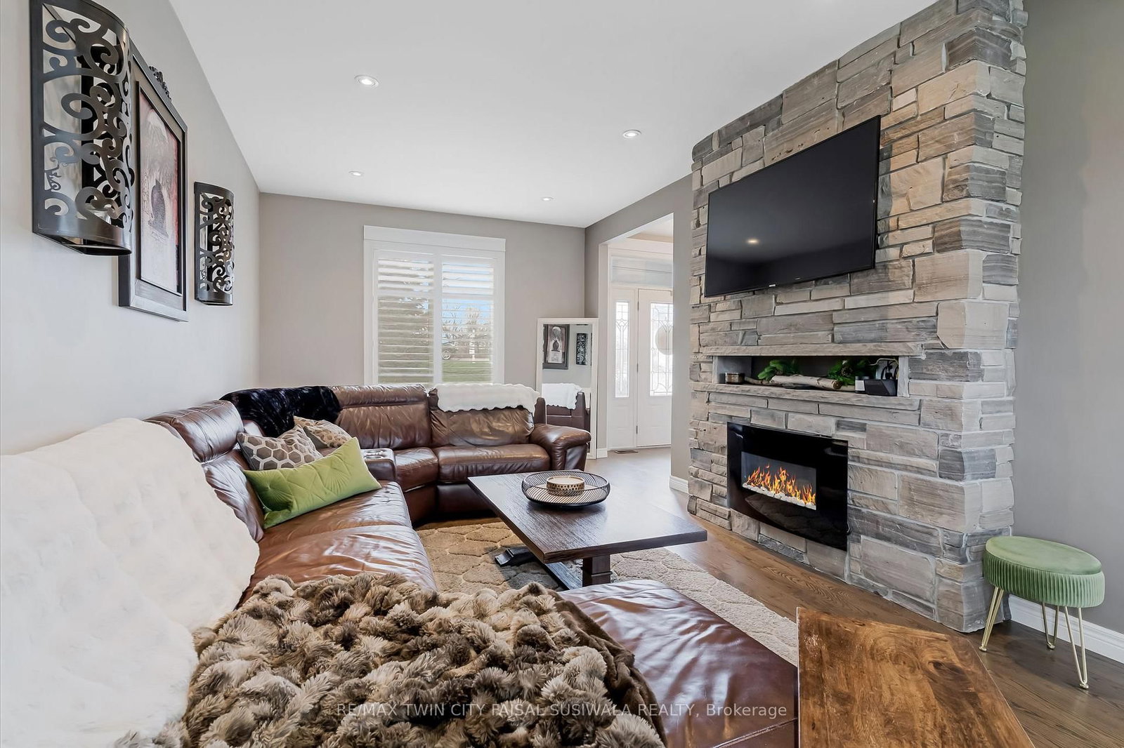 24 Brant Road • Brant, ON photo 17