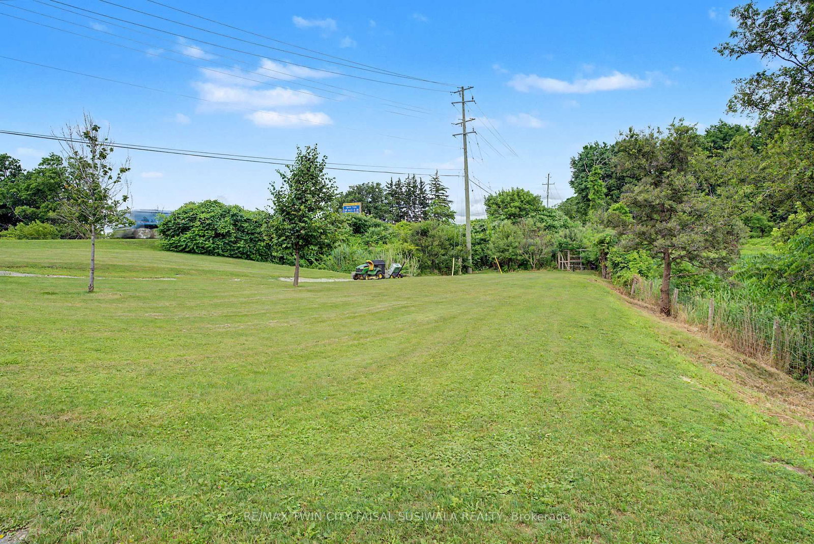 24 Brant Road • Brant, ON photo 2
