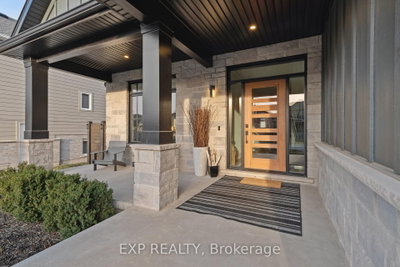 3598 Canfield Crescent — photo 5