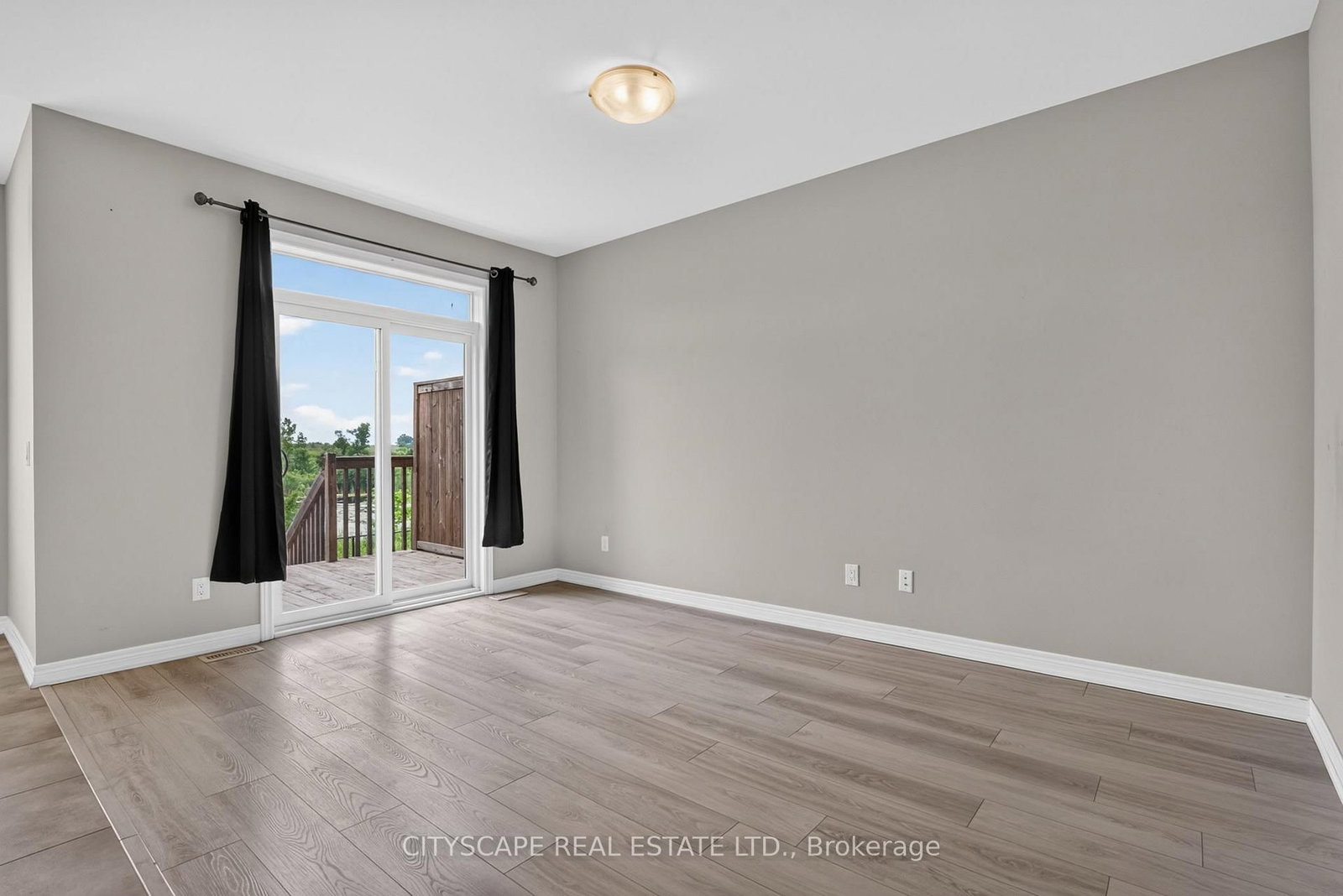 27 Lamb Crescent • Thorold, ON photo 11