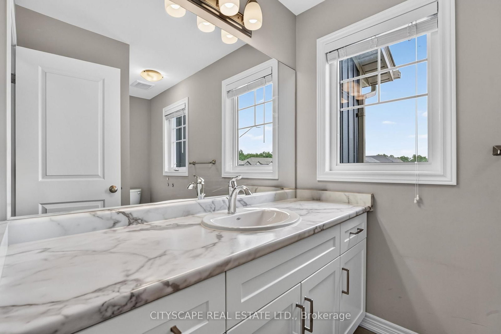 27 Lamb Crescent • Thorold, ON photo 26