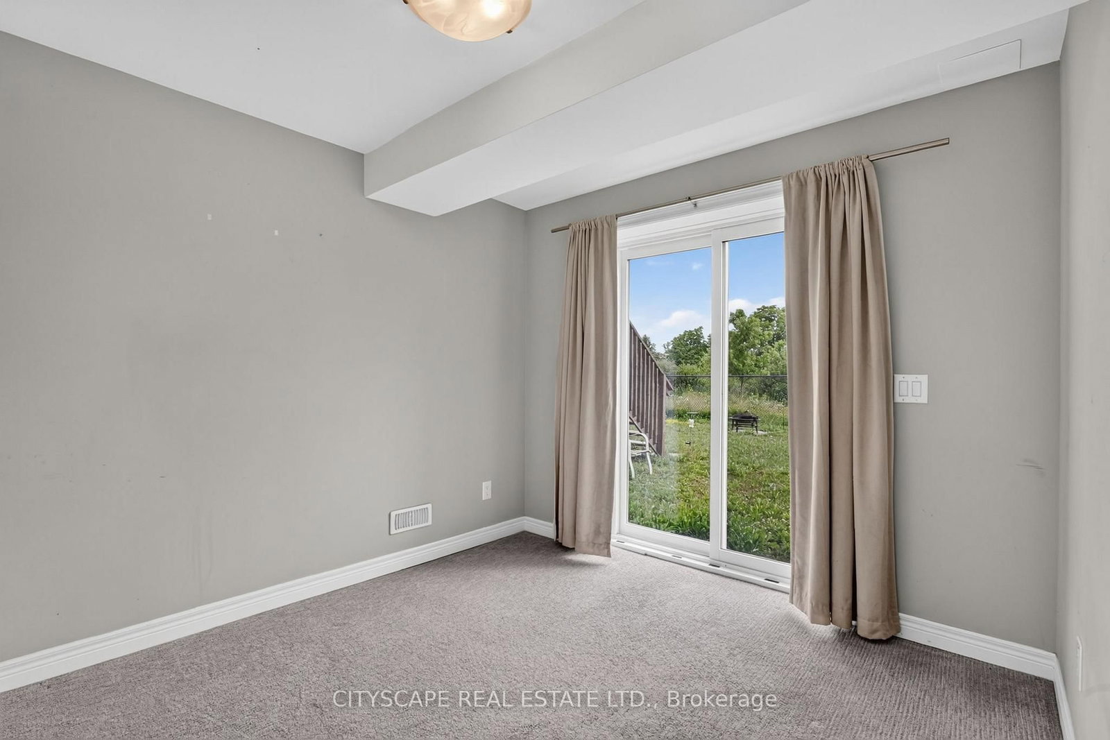 27 Lamb Crescent • Thorold, ON photo 34