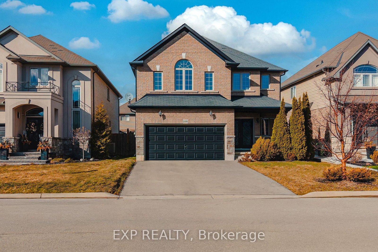 100 Garinger Crescent, Hamilton, ON