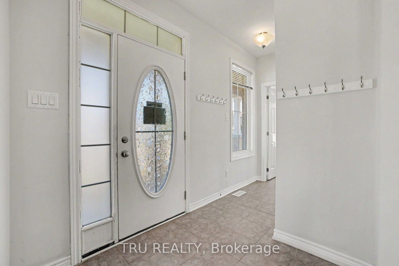 425 Aphelion Crescent • Ottawa, ON photo 4