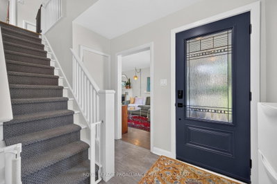 288 Yonge Street — photo 3