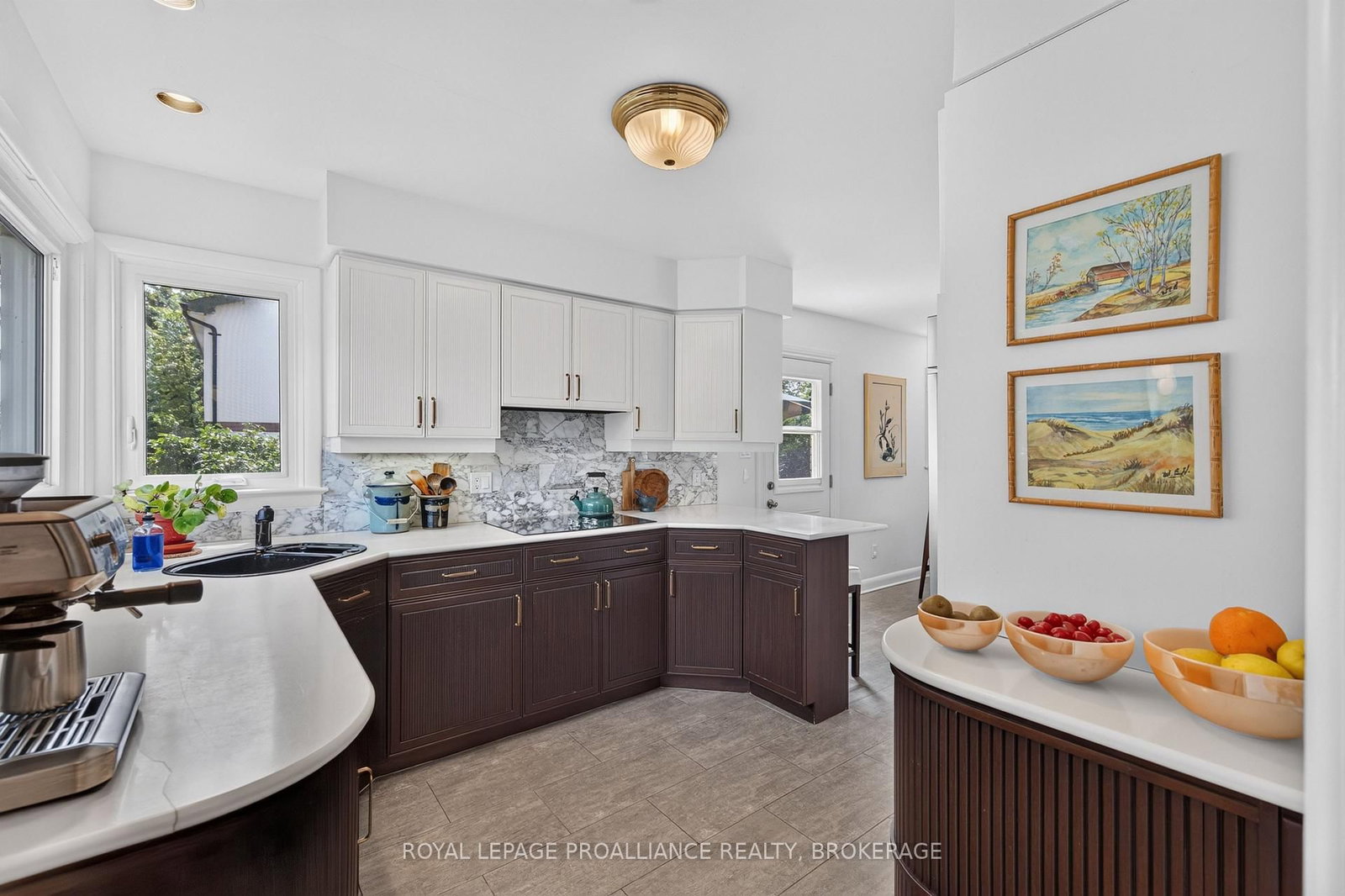 288 Yonge Street • Kingston, ON photo 5