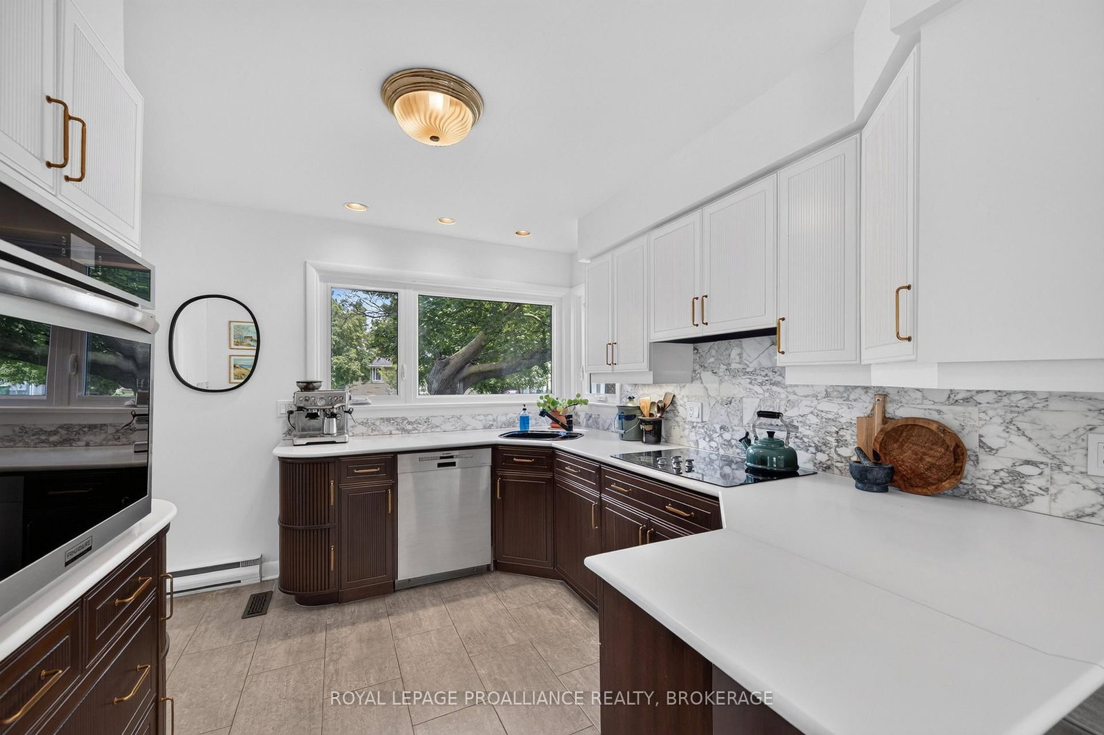 288 Yonge Street • Kingston, ON photo 6