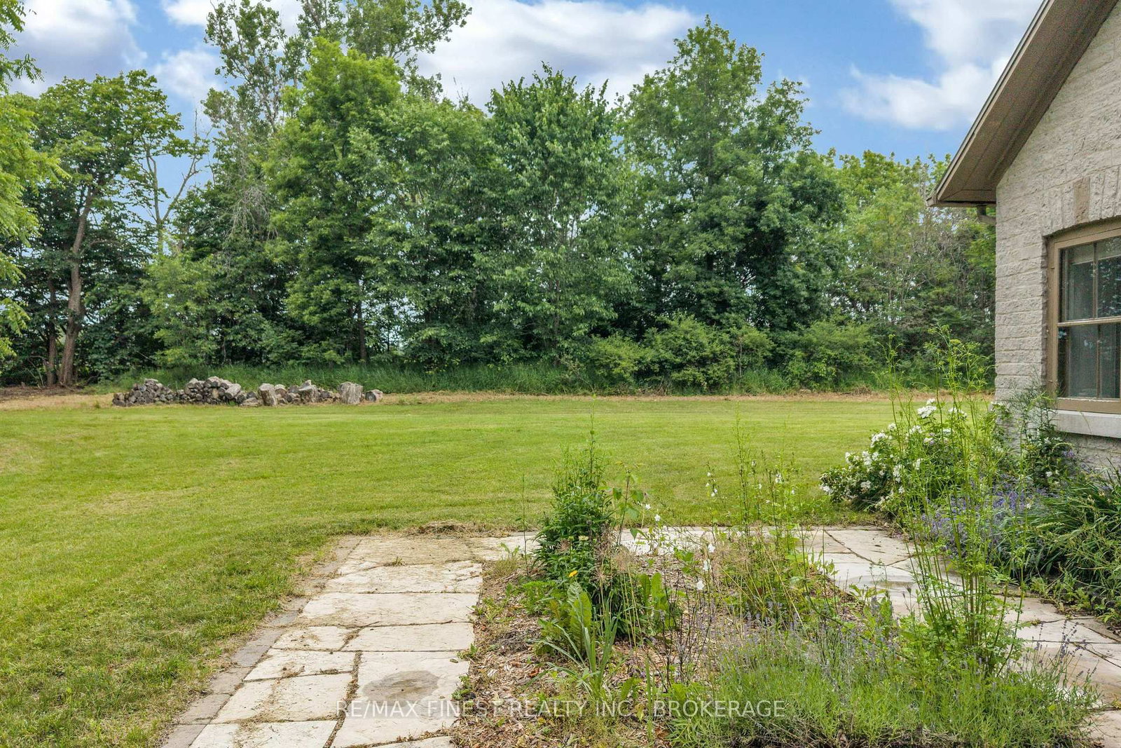 4247 Henderson Road • Harrowsmith, ON photo 44