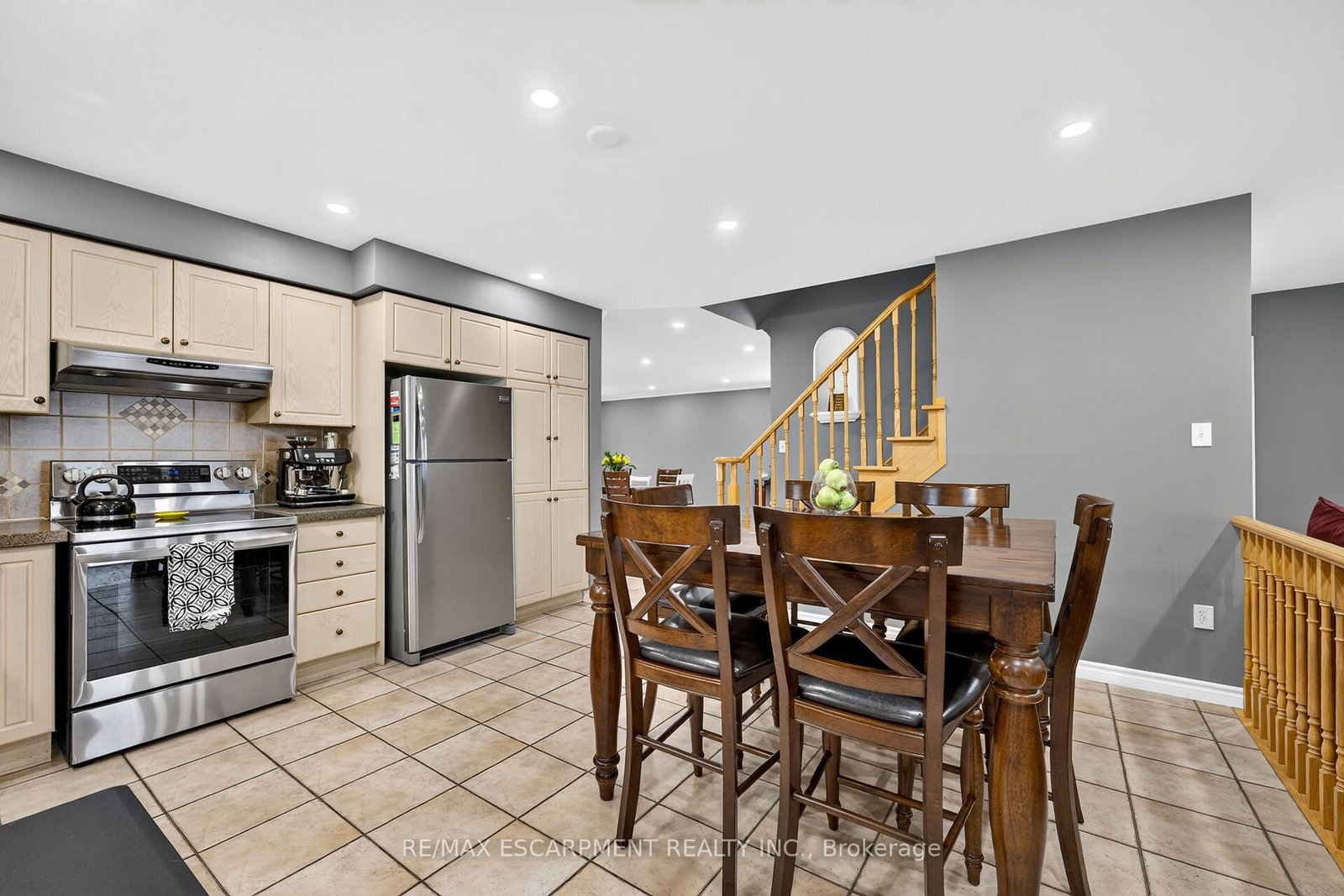 51 Cabriolet Crescent • Hamilton, ON photo 19