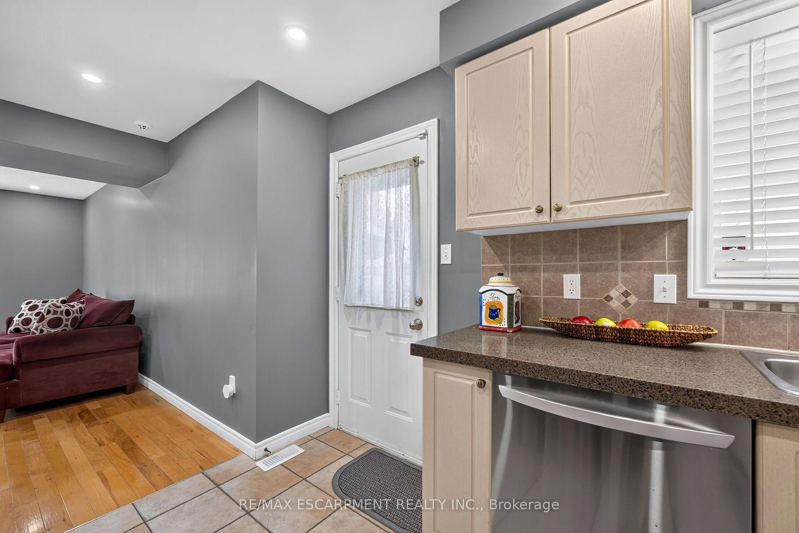 51 Cabriolet Crescent • Hamilton, ON photo 43
