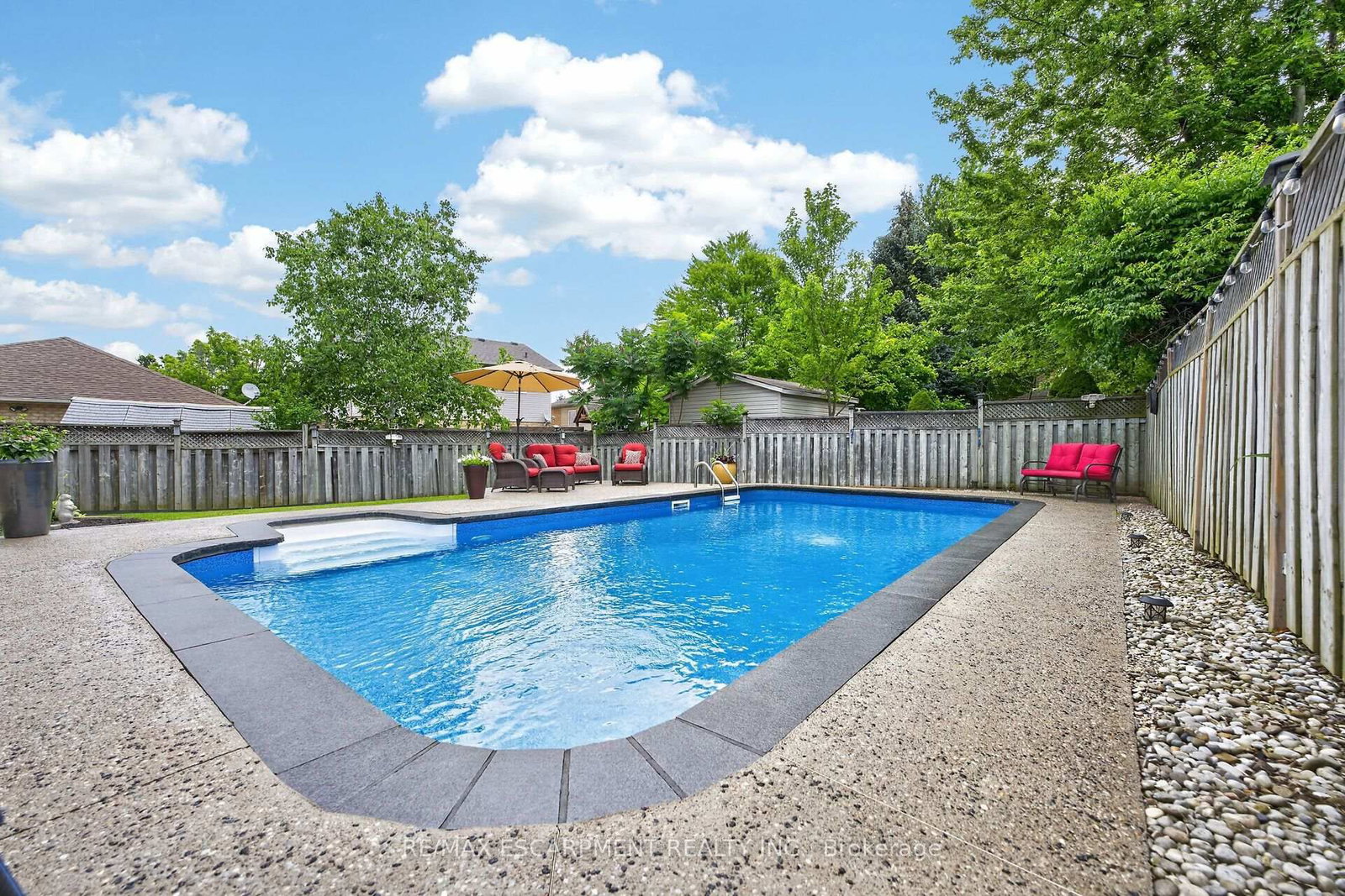 51 Cabriolet Crescent • Hamilton, ON photo 48