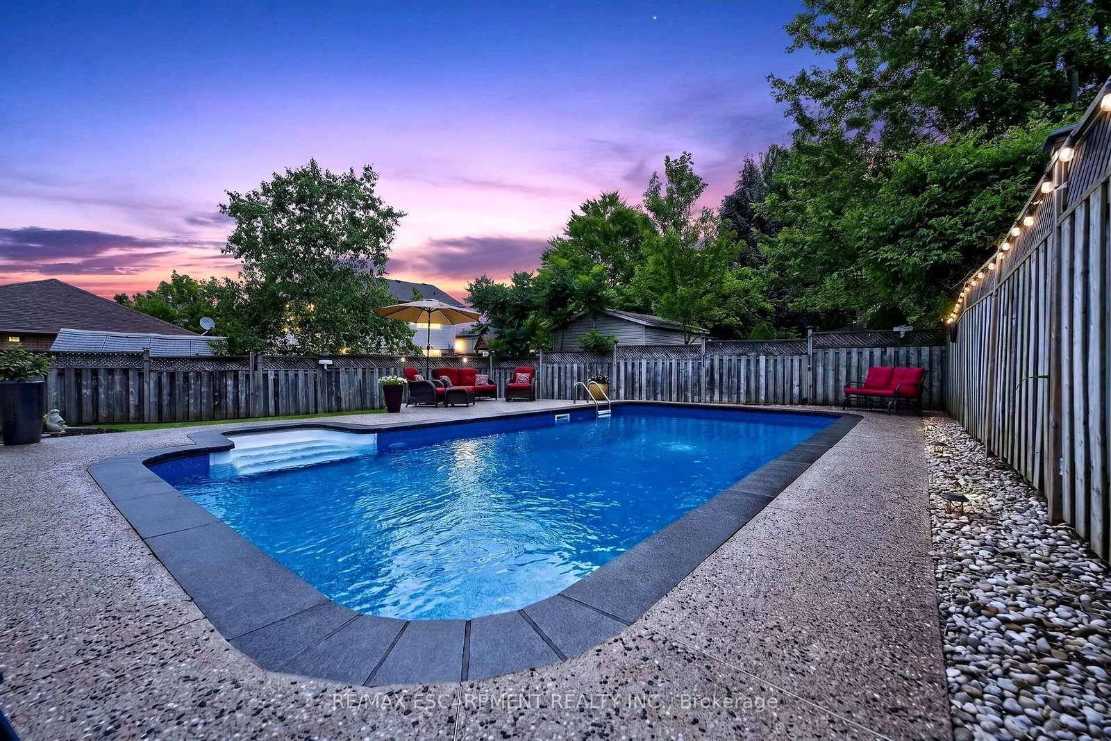 51 Cabriolet Crescent • Hamilton, ON photo 49