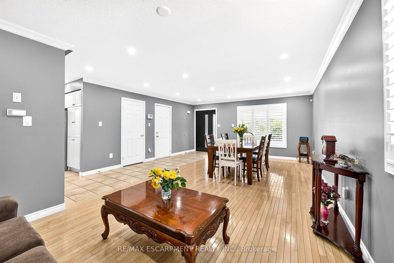 51 Cabriolet Crescent • Hamilton, ON photo 9