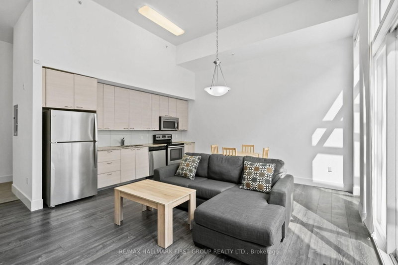 home for lease on 105-253 Albert Street