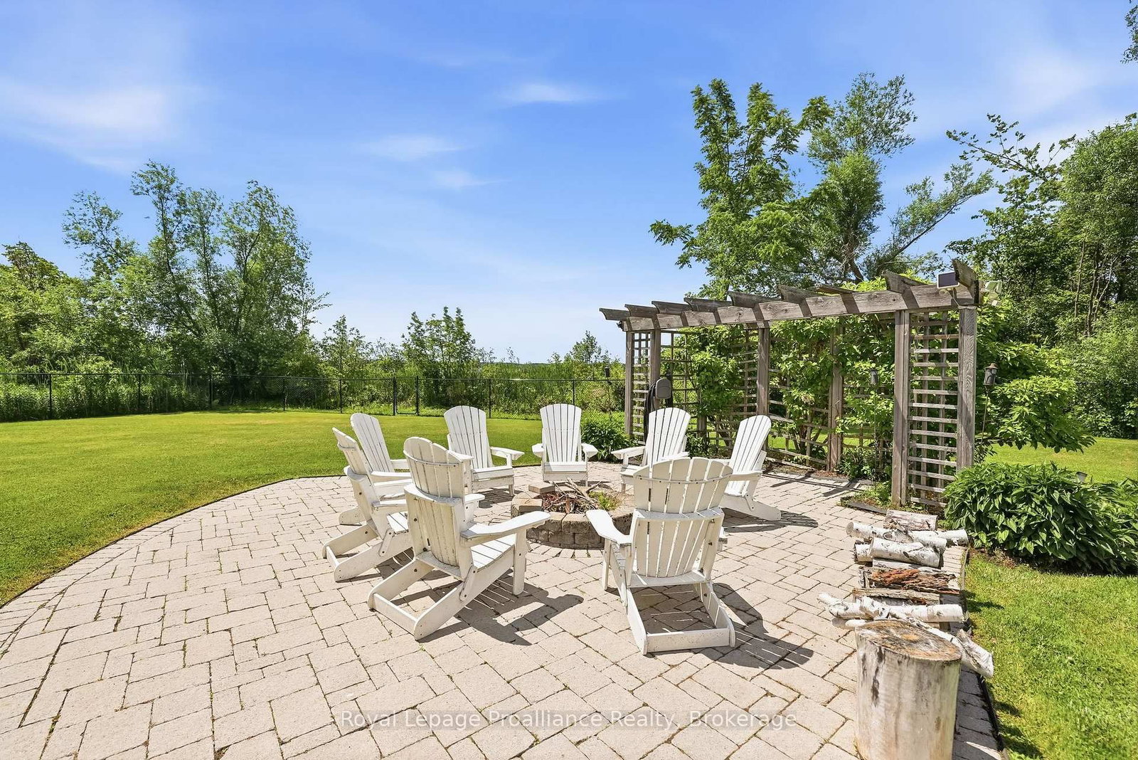 1674 Morris Avenue • Selwyn, ON photo 39
