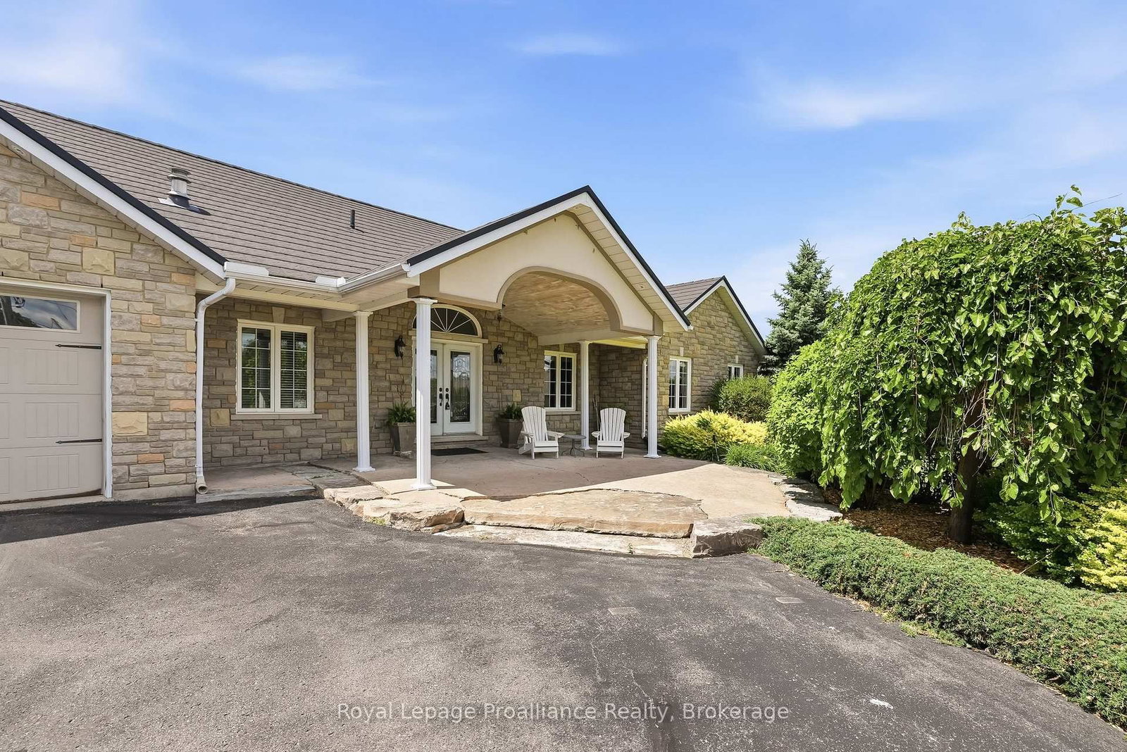 1674 Morris Avenue • Selwyn, ON photo 5