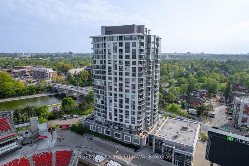 home for sale on 1501-1035 Bank Street