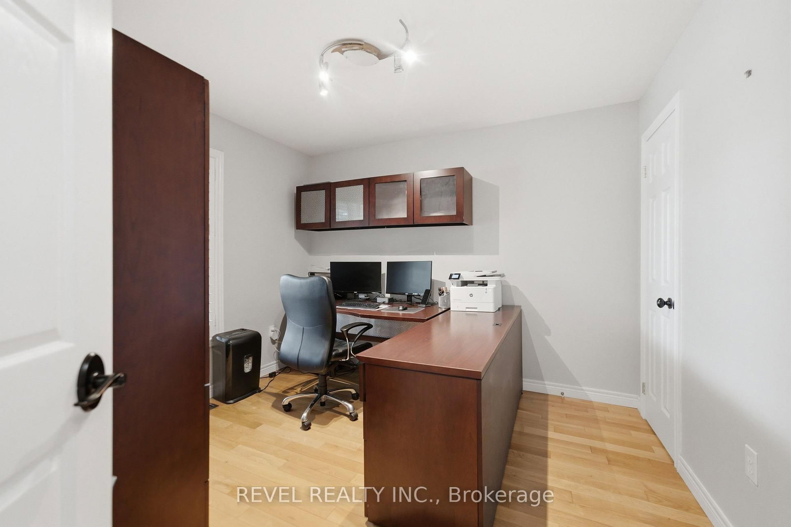 11 Maynard Street • Hamilton, ON photo 18