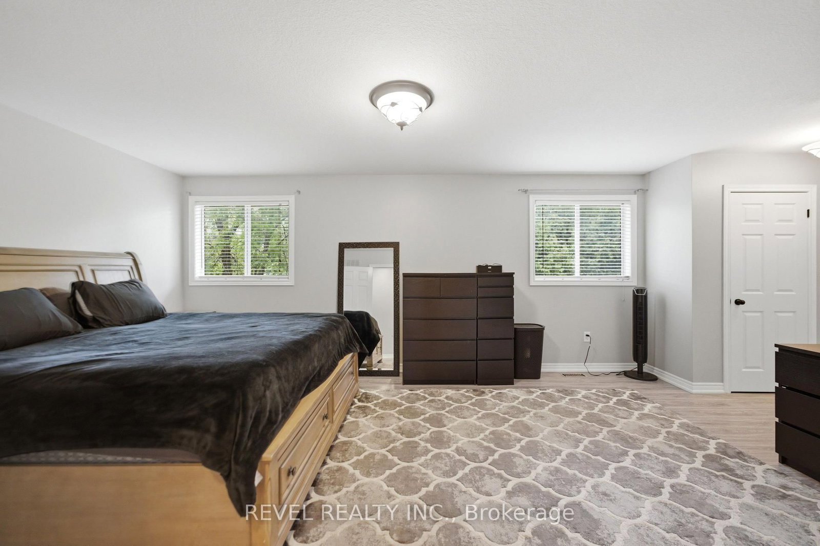 11 Maynard Street • Hamilton, ON photo 22
