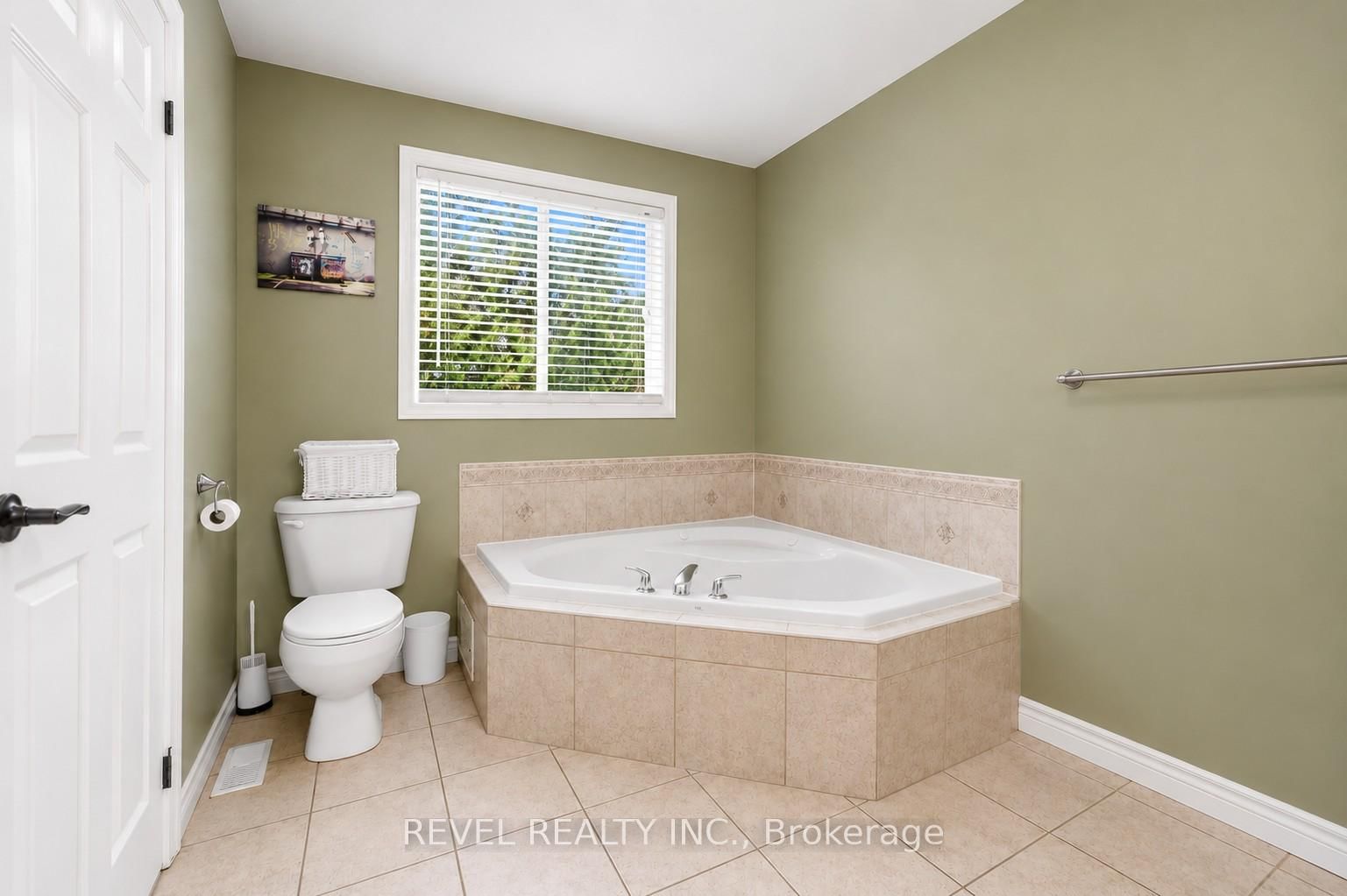 11 Maynard Street • Hamilton, ON photo 24