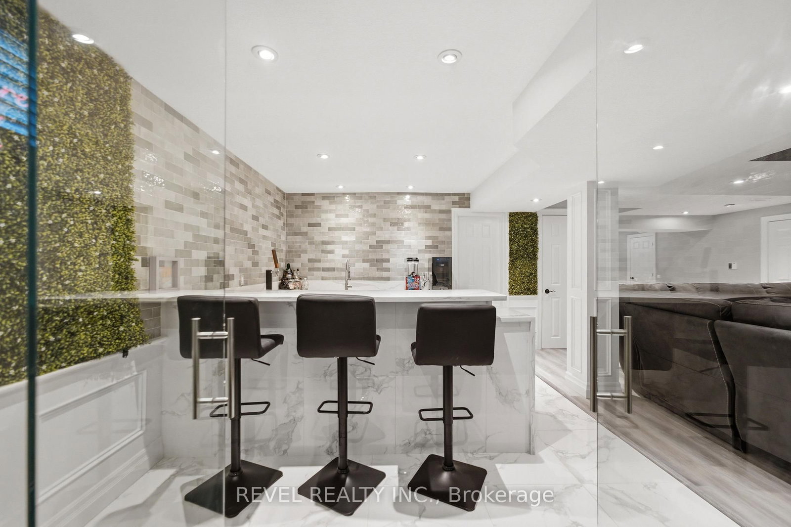 11 Maynard Street • Hamilton, ON photo 32